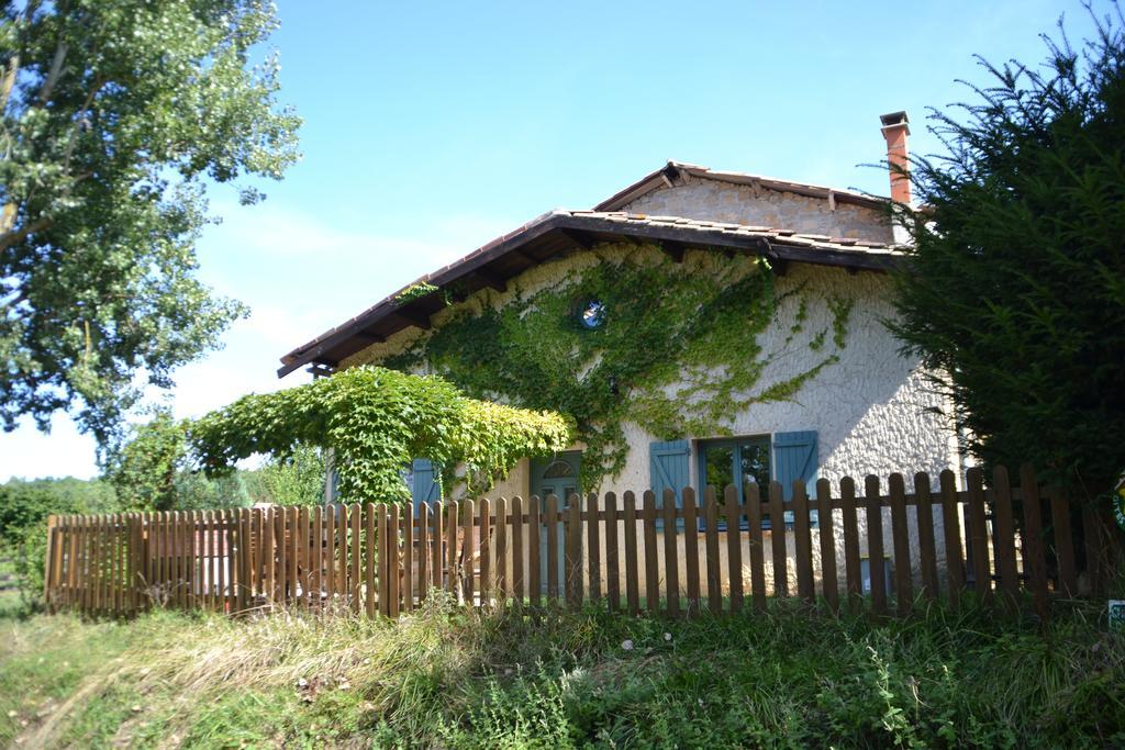 Puygaillard-de-Quercy Gite Au Lac Du Gouyre מראה חיצוני תמונה